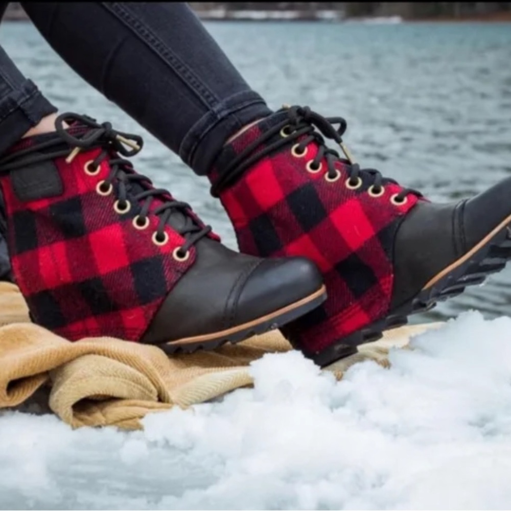 Sorel Joan Joanie PDX Wedge Ankle Boots Booties 8.5 Lace Buffalo Plaid Red EUC